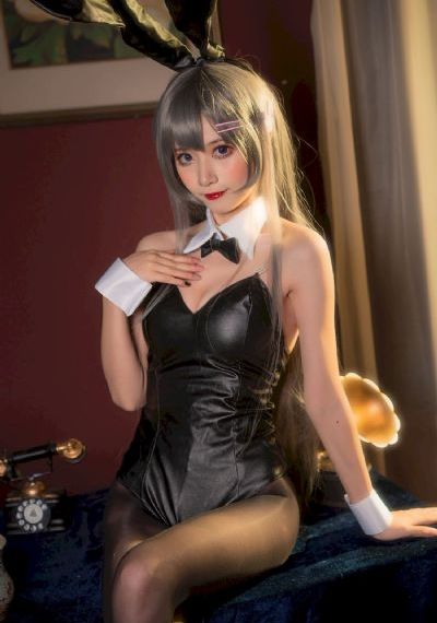 邻居家的妻子