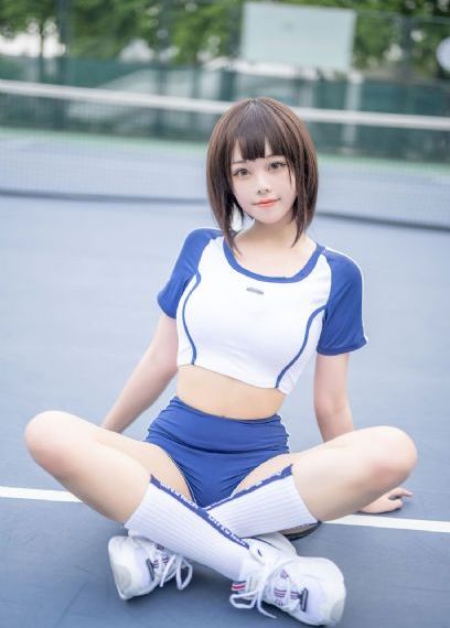 被三个男人躁一夜好爽视频