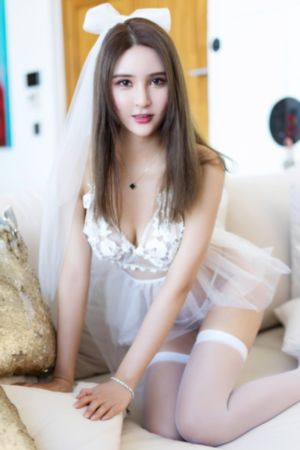 丫头打开腿我想尝尝你的味道视频