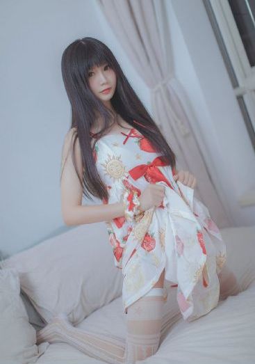 《小镇姑娘》在线观看