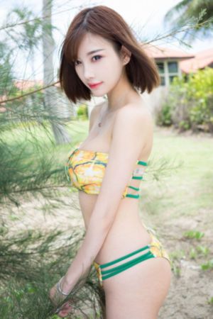 韩国电影女大学生的沙龙室