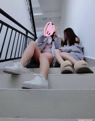 就想爱着你