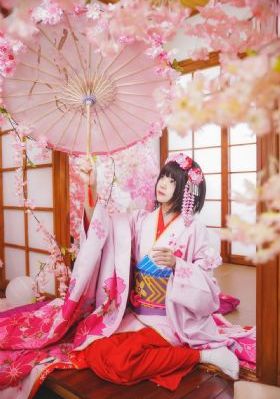 诱人的主妇hd语中字美丽的少妇